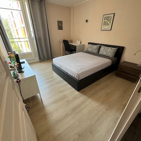 Jardins De La Noue Apartment วิลนูเว-ลา-กาเรนน์ ภายนอก รูปภาพ